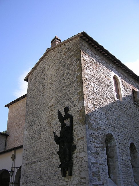 FAvellana_07.JPG - Fonte Avellana