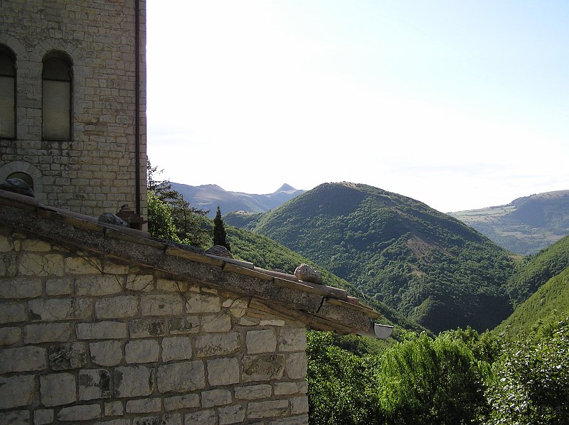 FAvellana_08.JPG - Fonte Avellana