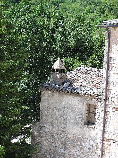 FAvellana_26.JPG - Fonte Avellana